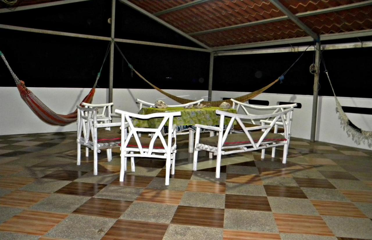Casa Blanca Puerto Lopez公寓 外观 照片